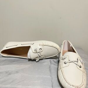 Veronica Beard White Leather Boat Shoes women size 8 width M